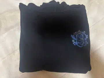 와이텔즈 White tails 빌레반 vv 후드티