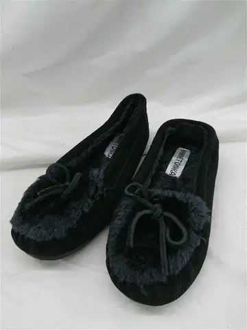 미네통카 Minnetonka 퍼 모카신 블랙 계열 여성용