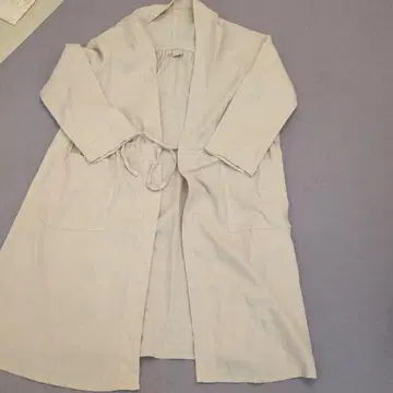 TSUHARU 베이지 롱 코트