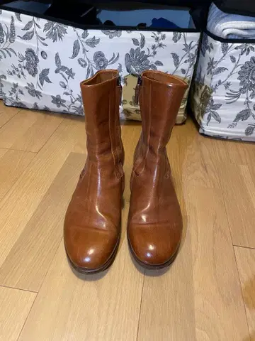 TRUSSARDI 브라운 가죽 부츠