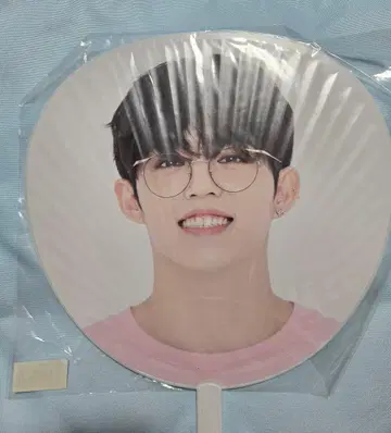 SEVENTEEN happyending 부채