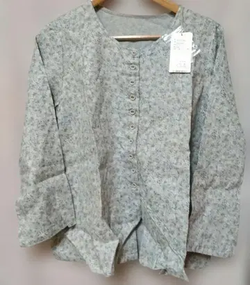 네스트로브 린넨 꽃무늬 블라우스