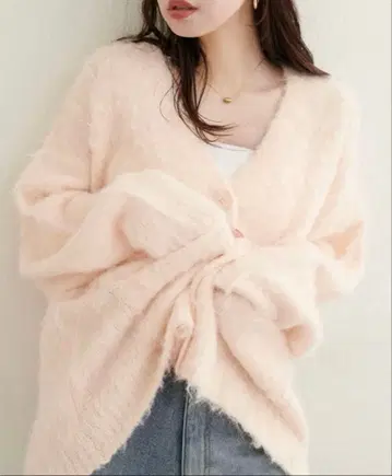 natural couture 샤기 기모 V넥 니트 가디건