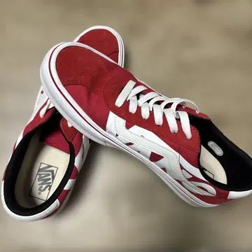 VANS 레드 화이트 스니커즈