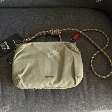 Topologie Bottle Sacoche Large 숄더백