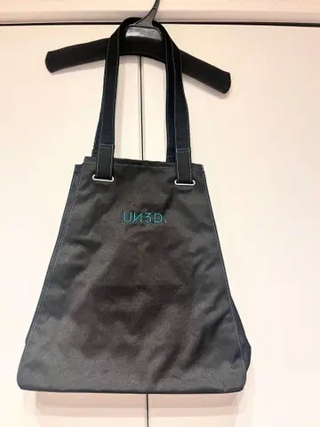 [컨디션 최상] UN3D. POINT COLOR PLEATS 토트백