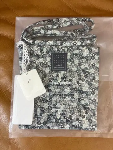 미나 페르호넨 택 포함 새상품 포켓 백 스카이풀 skyful