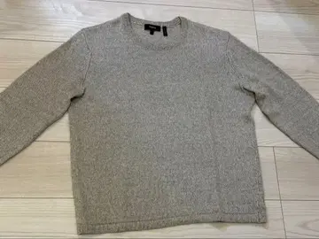 띠어리 베이지 계열 니트 스웨터