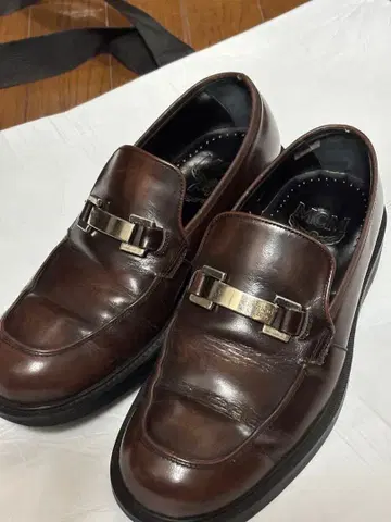 MCM 가죽 비트 로퍼 브라운 2000년 모델