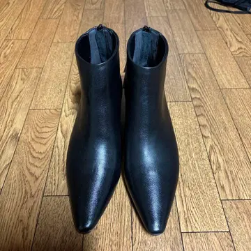 새상품 양가죽 블랙 앵클부츠 지퍼 포함