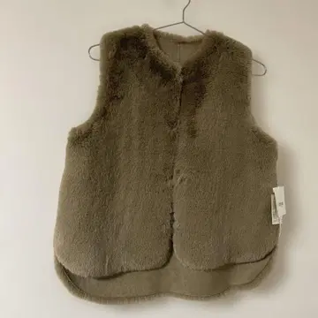 레스피기 RESPIGHI 베이지 퍼 베스트