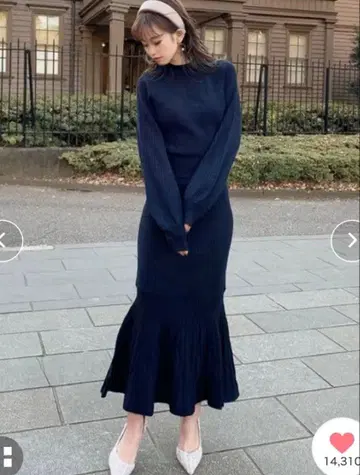 RESEXXY 머메이드 실루엣 원피스