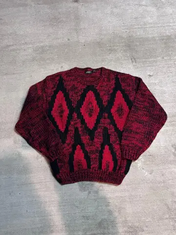 Red x Black knit sweater y2k grunge