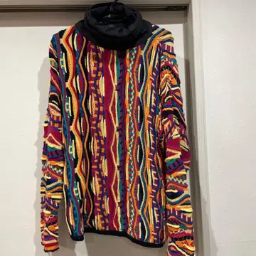 레어 3D 하이넥 니트 디자인 쿠지 컬러풀 크레이지 컬러풀