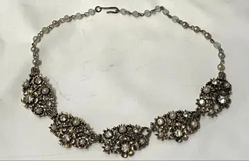 LISNFR 리스너 꽃 모티브 목걸이 초커 빈티지