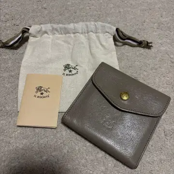 새상품급 일비종떼 접이식 지갑