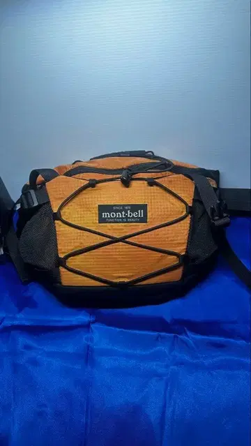 몽벨 바디백 오렌지