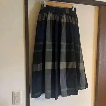 미사용 플레어 스커트 네이비 그레이 스트라이프