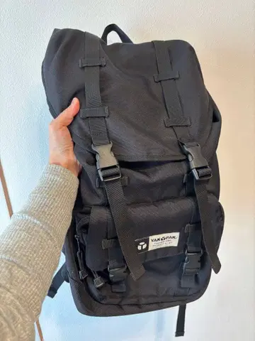YAKPAK 블랙 백팩