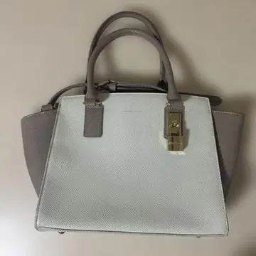 사만다 타바사 가방