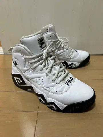 FILA 하이컷 스니커즈 매쉬번