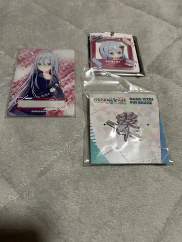 프로세카 요이사키 카나데 경질 케이스 핀 배지 아크릴 키링