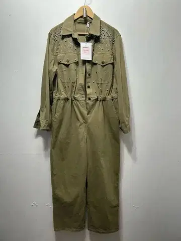 스터드 장식 카키 점프수트