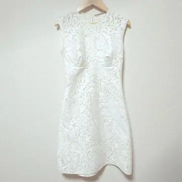 [에르마노 쉘비노] 레이스 자카드 원피스 사이즈 40 (M)