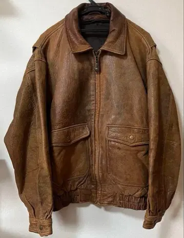 브라운 레더 봄버 자켓