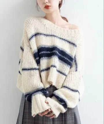 Kastane 보더 모헤어 니트