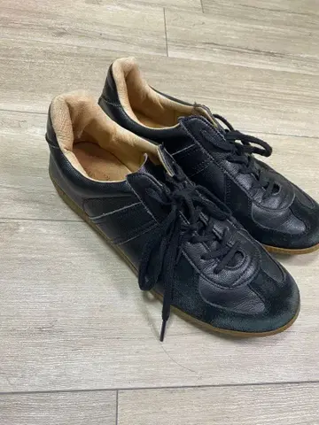 저먼 트레이너 26.5