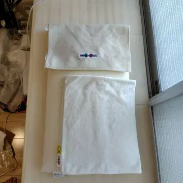 유니클로 울트라 라이트 다운 롱 코트