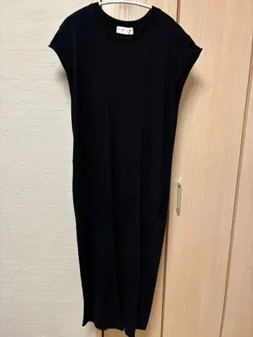 RIM.ARK 블랙 티셔츠 원피스 반팔