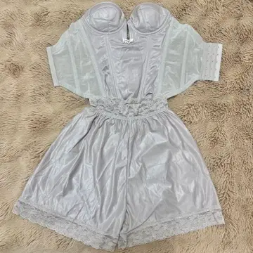 bridalbloom 브라이덜 이너 뷔스티에 & 플레어 팬츠 세트 B65