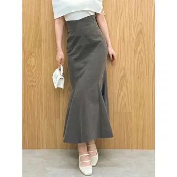 dazzlin 더블린 스티치 라인 머메이드 스커트 차콜 그레이