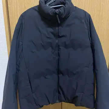 UNIQLO 블랙 다운 자켓 XL