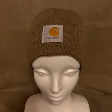 Carhartt 베이지 니트 모자