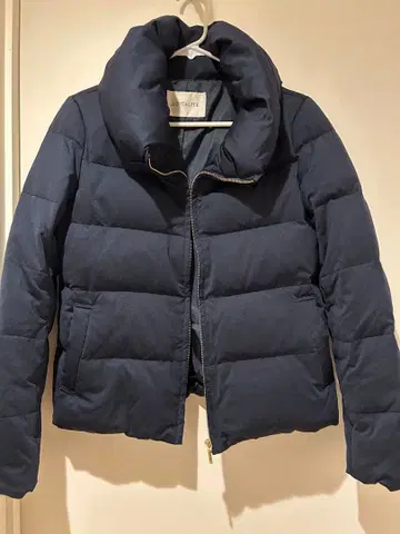 네이비 다운 자켓 숏 볼륨 옷깃