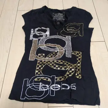 스톤 포함 V넥 T셔츠 ( 블랙 )