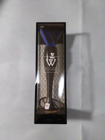 WINNER OFFICIAL LIGHT STICK - BLACK
