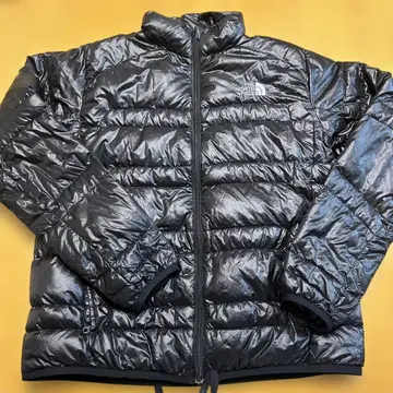 THE NORTH FACE 블랙 다운 자켓