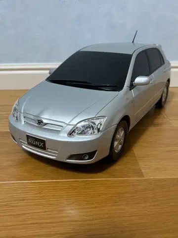 도요타 코롤라 랭크스 1/10 컬러 샘플 실버 메탈릭