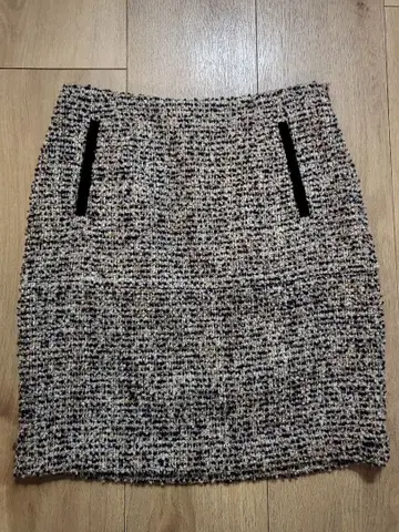 마르티니크 미사용품 트위드 타이트 스커트 size 2