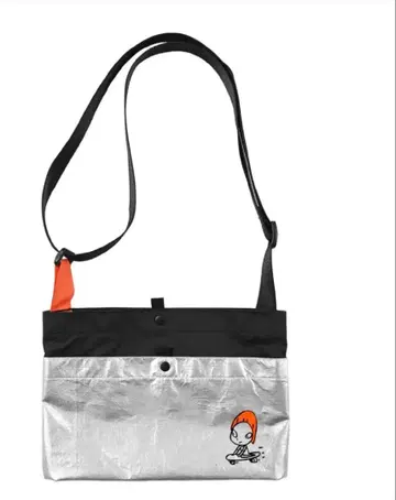 나라 요시토모 대만 특별전 크로스 바디백 CHEER FOR YOU