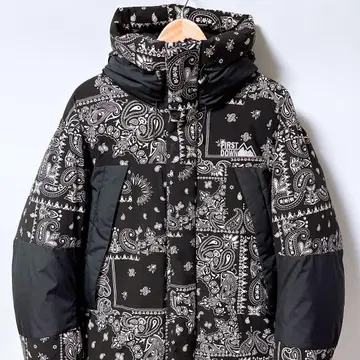 [ 새상품급 ] 퍼스트 다운 남성용 다운 자켓 페이즐리 2706