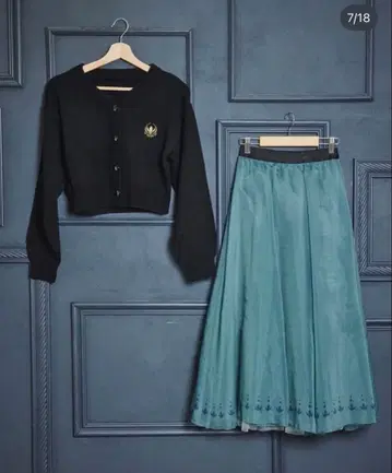 시마무라 치하루 콜라보 여왕 아나 가디건 x 스커트 2세트 M
