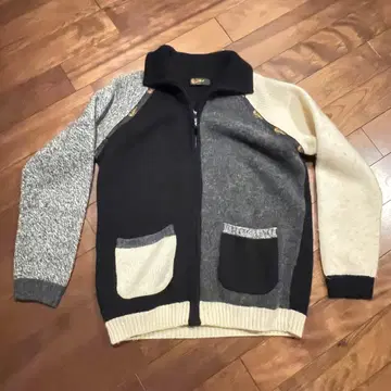 [ 즉시 구매 OK ] 빈티지 칼 헬무트 카라 달린 집업 가디건