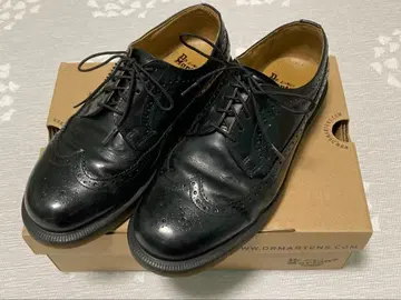 닥터마틴 3989 윙팁 UK 8