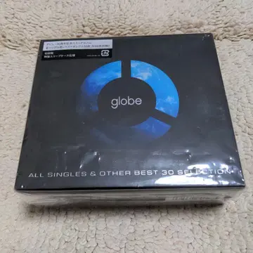 globe 올 싱글즈 & 아더 베스트 30 셀렉션 초회 한정판