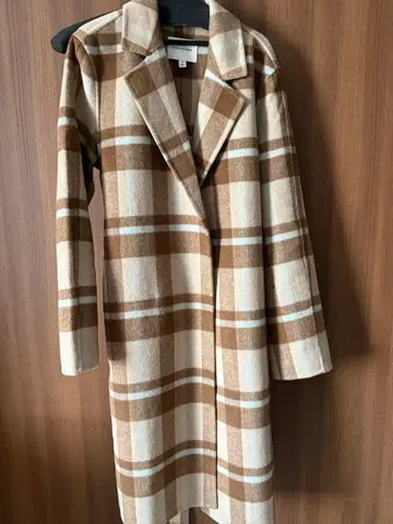 BANANA REPUBLIC 체크 무늬 코트 M 사이즈